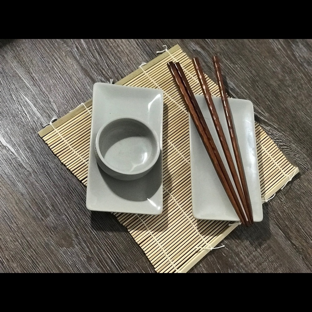 Sushi dish